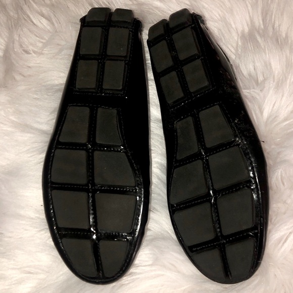 Saks Fifth Avenue 8.5M Black Patent Leather Driving Loafers - Picture 2 of 2